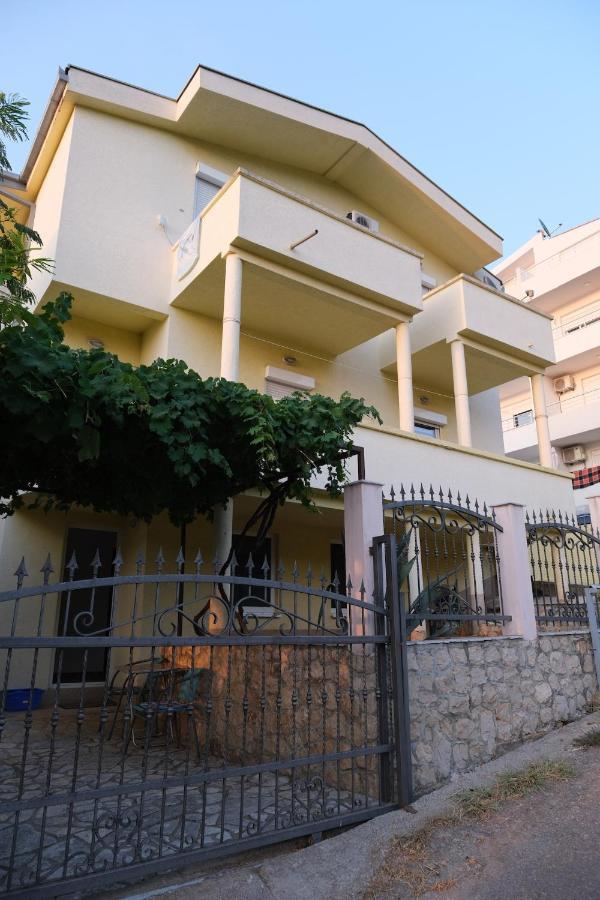 Apartments Jasmina Utjeha Luaran gambar