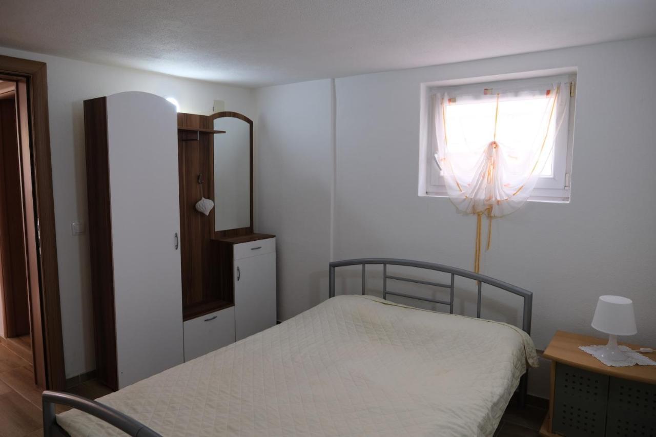 Apartments Jasmina Utjeha Luaran gambar